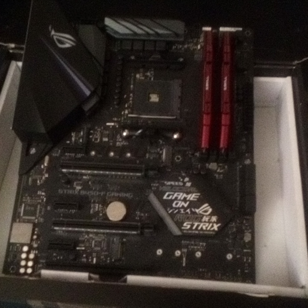 Asus ROG Strix B450F Motherboard